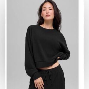 Alo Muse Crew neck long sleeve pullover